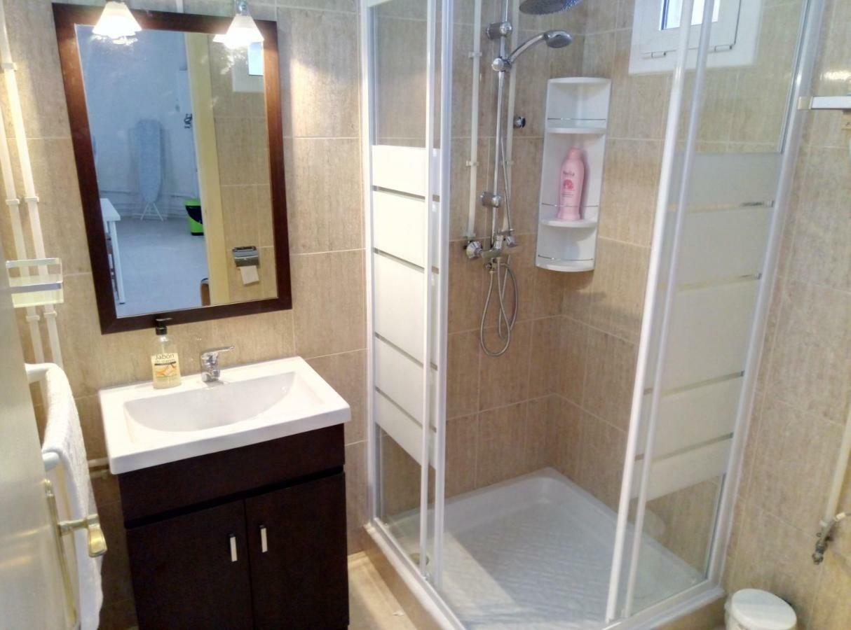 Casa Carmen Barcelona Apartment Ел Прат де Льобрегат Екстериор снимка