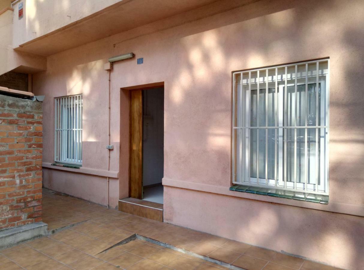 Casa Carmen Barcelona Apartment Ел Прат де Льобрегат Екстериор снимка